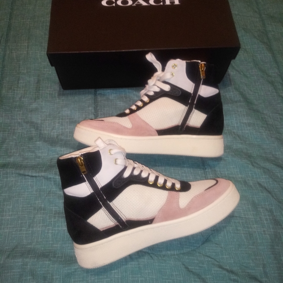 Coach C220 High-Top Sneakers - Picture 3 of 8